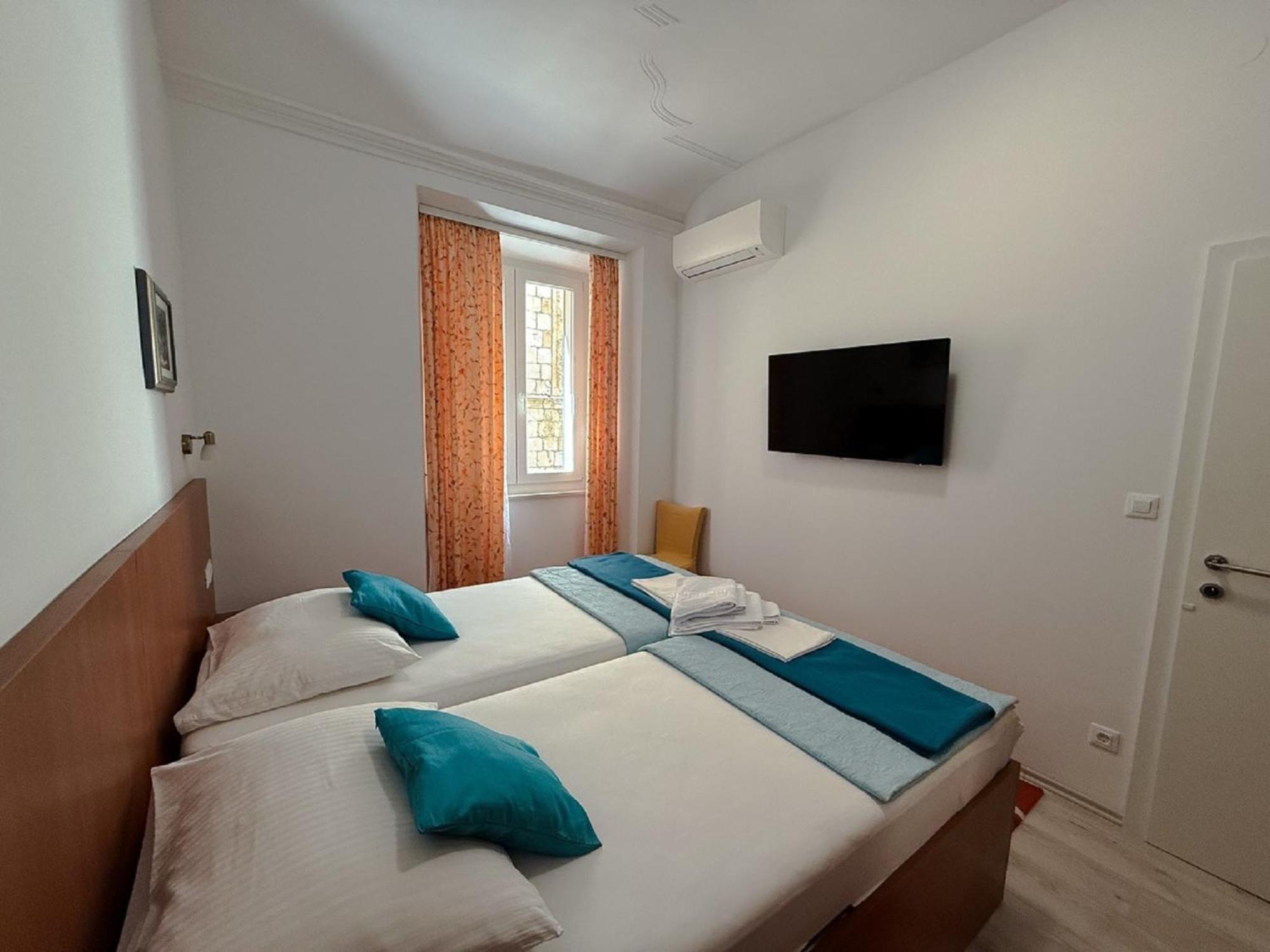 Anima Mea Old Town Apartments Дубровник Экстерьер фото
