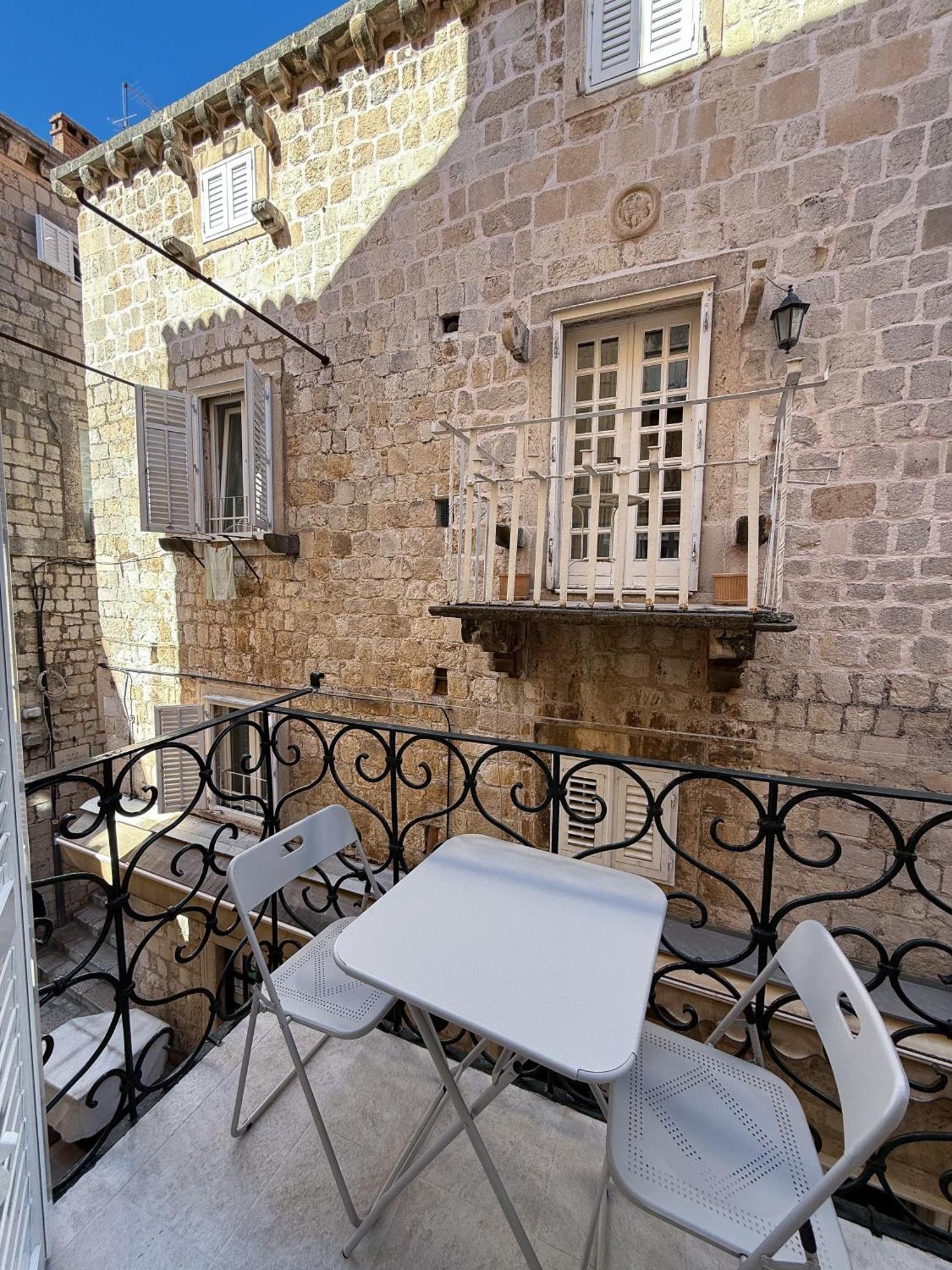 Anima Mea Old Town Apartments Дубровник Экстерьер фото